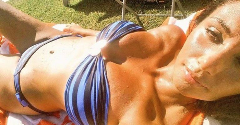 Pamela Díaz se lució en bikini a semanas de ser mamá