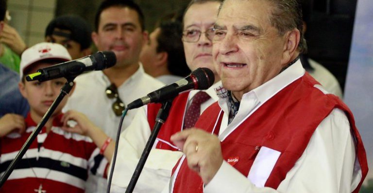 Don Francisco: Estoy a disposición de la Teletón de por vida - Parte 1