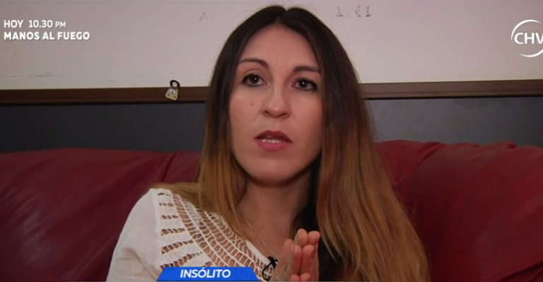 Mujer denuncia que desconocido le dio apellido a su hija