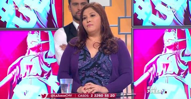 Shirley demanda a Evelyn para que eche a arrendatarios de su casa - Parte 2