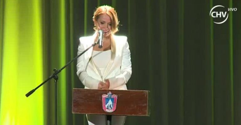 Cathy Barriga enfrenta bullying político