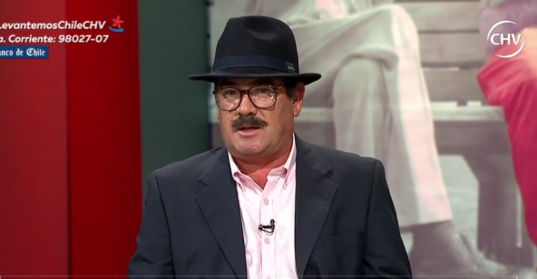 Juan demanda a Flor y le exige que le firme el divorcio - Parte 2