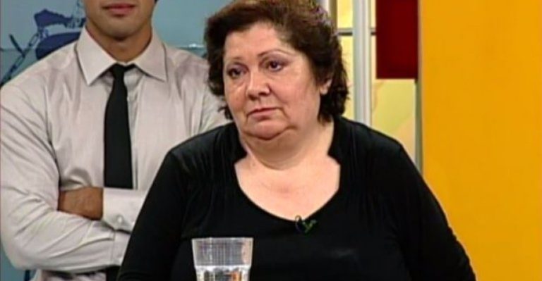 Ana pide a sus hermanos que vendan la casa que heredó - Parte 3