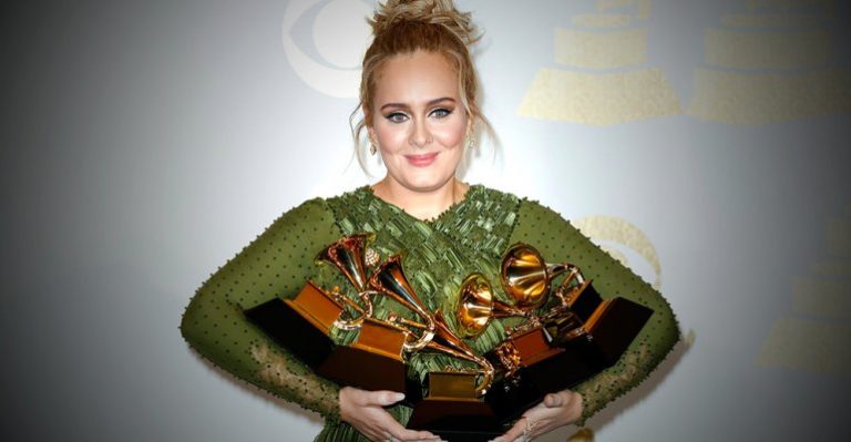 Adele y el error que detuvo su homenaje a George Michael