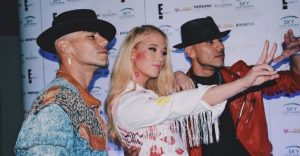 Vesta Lugg deslumbró con audaz desnudo junto a Power Peralta