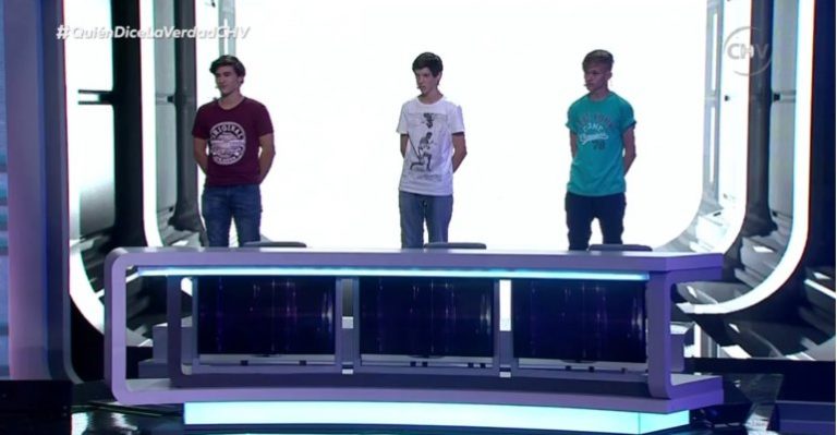 Joven puede hablar al revés instantáneamente