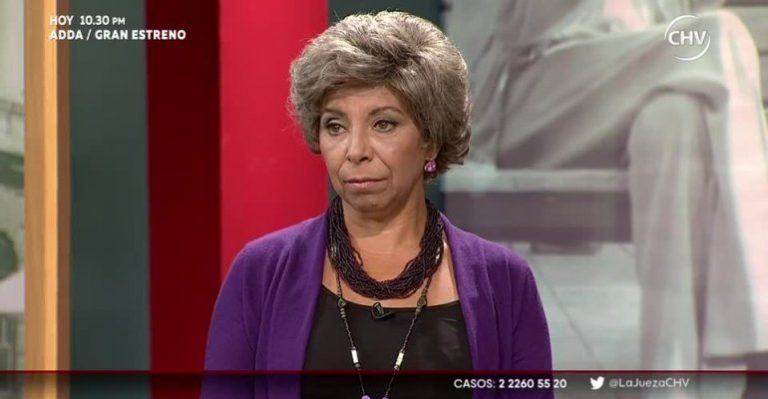 María demanda a Bárbara para que se proteja de su exmarido - Parte 1