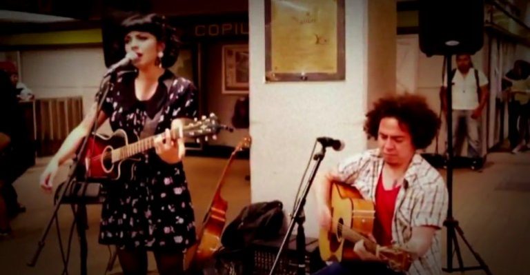 Hoy imágenes exclusivas del inicio de Mon Laferte en México