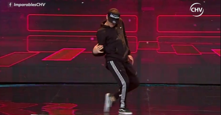 Cristián Miranda sorprendió a los Power Peralta al ritmo del popping