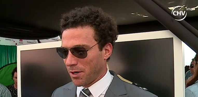 Julian Elfenbein reapareció en evento tras estar fuera de TV - Parte 1