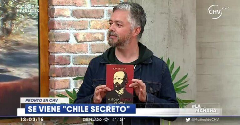 Jorge Baradit anunció el estreno de Chile Secreto