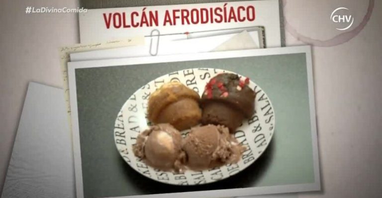 César Campos sirvió su postre Volcán Afrodisíaco