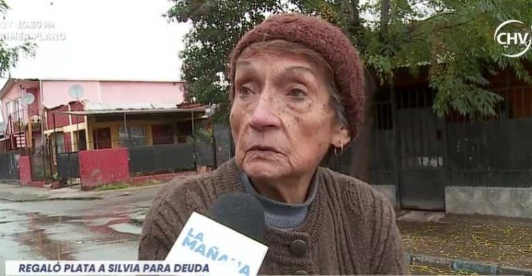 Leonardo Farkas donó 2 millones a abuelita endeudada