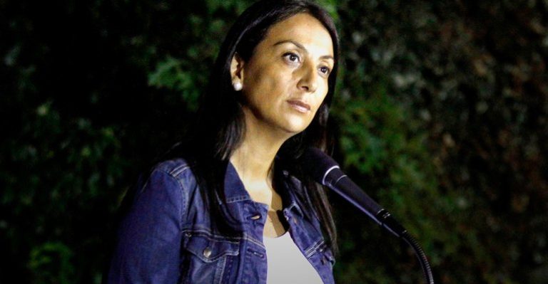 Cecilia Pérez se querellará contra Yerko Puchento por rutina