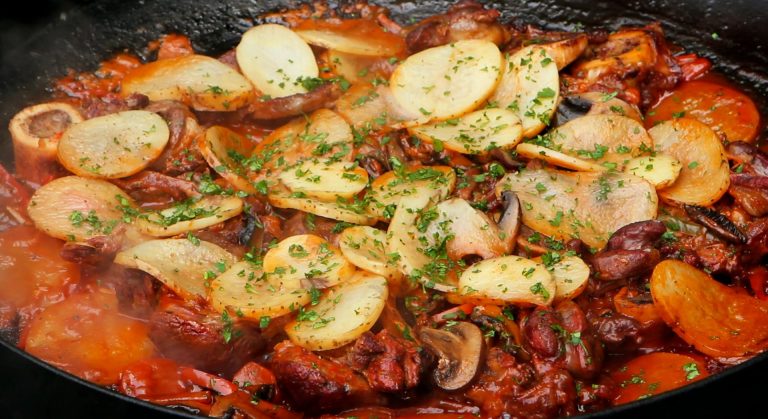 Dr. Pichangas preparó un exquisito osobuco al disco - Parte 2