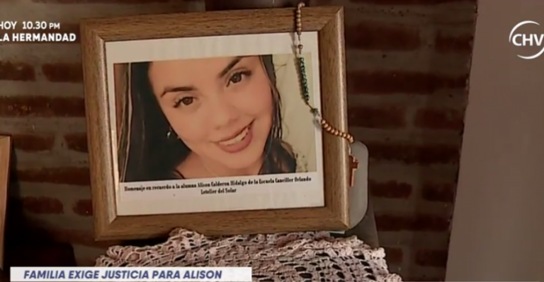 Familia de joven enterrada en colegio exige justicia - Parte 1