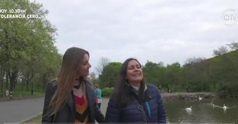 Chilenos en el extranjero: Recorriendo la capital de Escocia