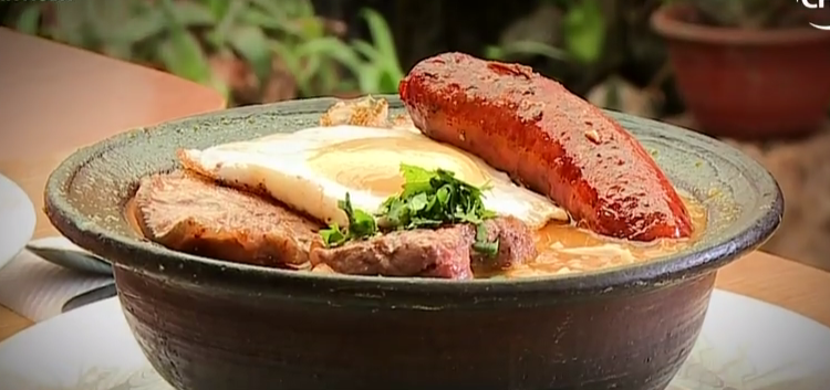 Los secretos del Palacio del Poroto con Riendas