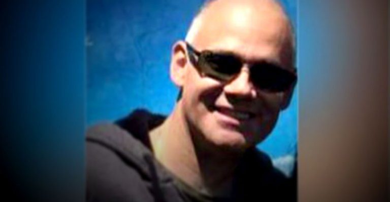 Trabajó con veterinario y huyó: tenía armas en un cajón