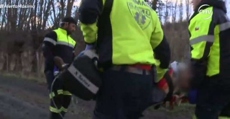 Problemas en en el camino dificultó ayuda a joven encontrado inconsciente