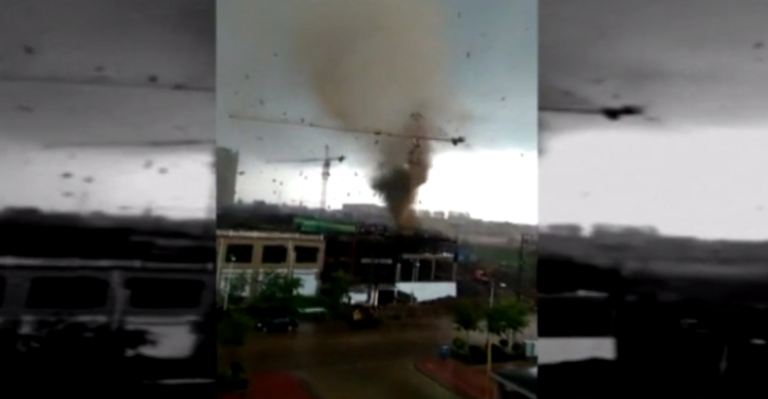 Increíble tornado azotó el noreste de China