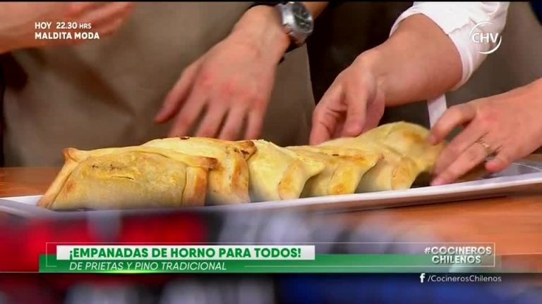 Empanadas de pino y prietas fue el desafío del Dr. Pichanga y nuestro chef Axel - Parte 2