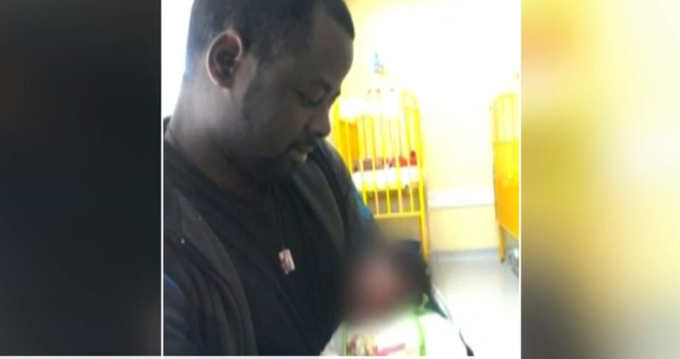 Haitiano pide al Sename que devuelvan a su bebé