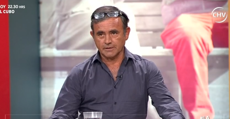 Alejandro pide a su ex que la hija de ambos deje su casa para venderla - Parte 1