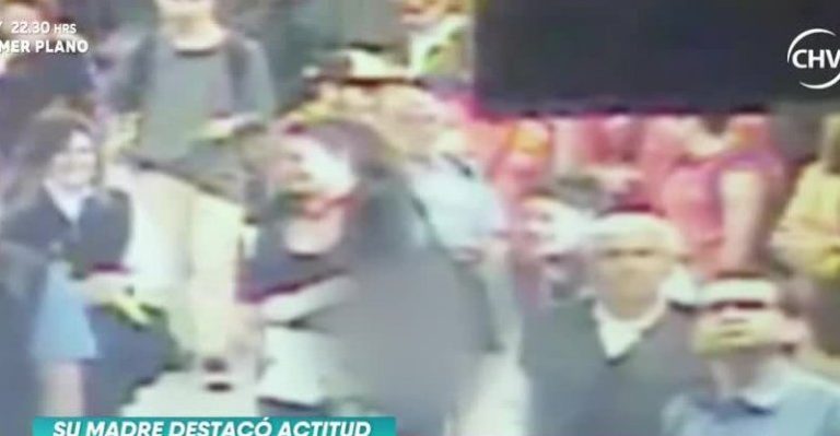 Trabajadora de Metro conmovió al calmar a niño autista