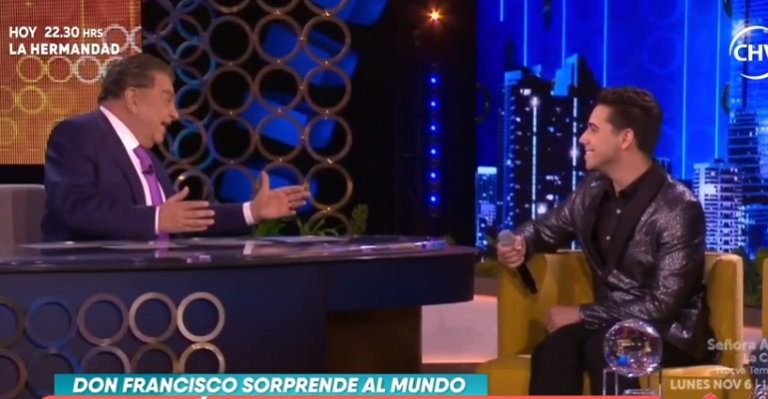 Don Francisco entrevistó cantando a joven tartamudo