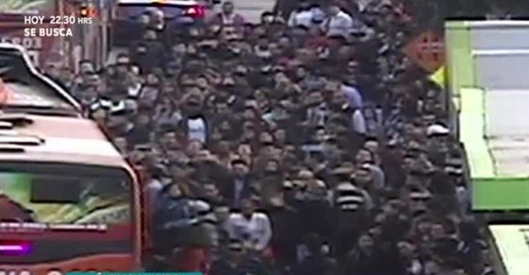 Transantiago colapsó tras cortes eléctricos en el Metro