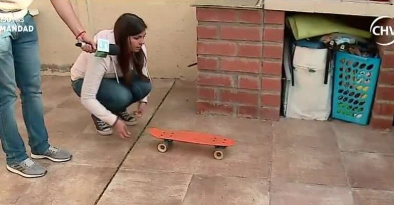 Vecinos denuncian mal estado en casas de 100 millones