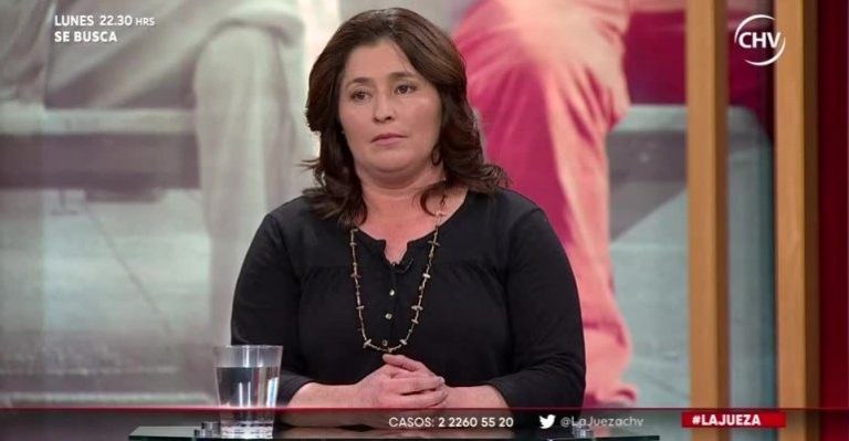 Carola exige a Isaías que pague deuda de pensión de alimentos - Parte 1