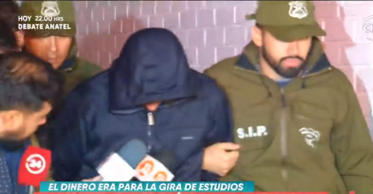 Profesor de Religión acusado de robar dinero en colegio