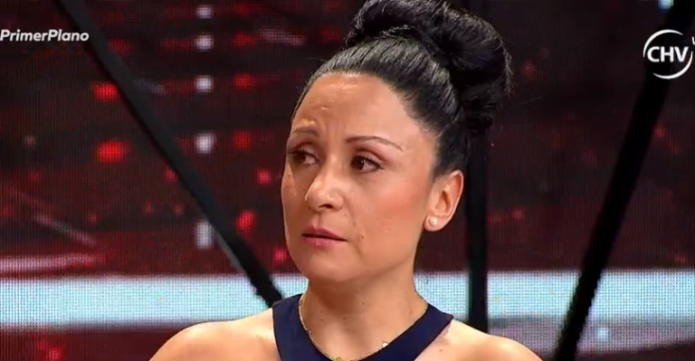 Mitzi Bustos se emocionó tras hablar del quiebre y sus hijos