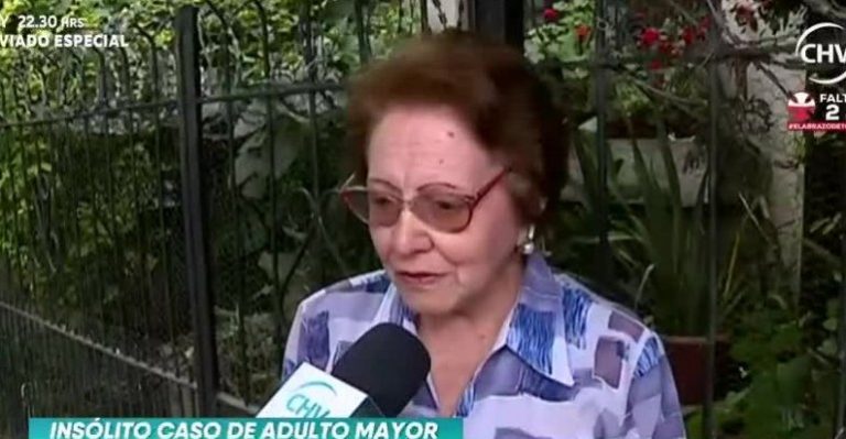 Habló mujer de 80 años multada por no podar su jardín