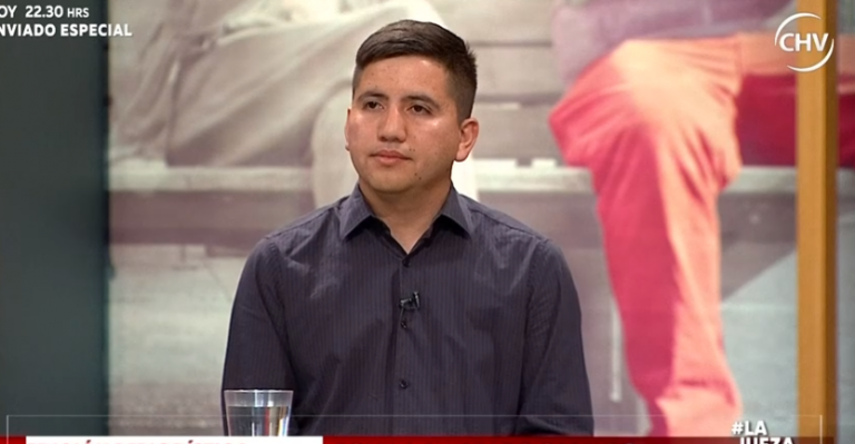 Antonio quiere solucionar el problema de ruidos molestos con centro deportivo - Parte 1