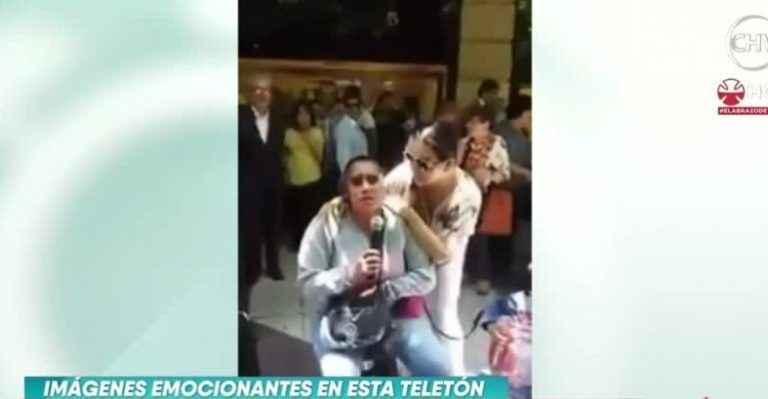 Myriam Hernández cantó con joven no vidente