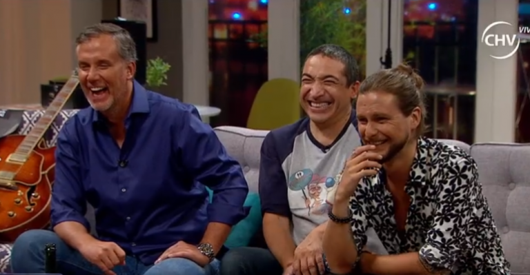 La Noche es Nuestra | Capítulo lunes 8 de enero