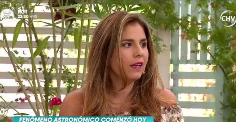 Bárbara Canale entregó rituales para la Súperluna
