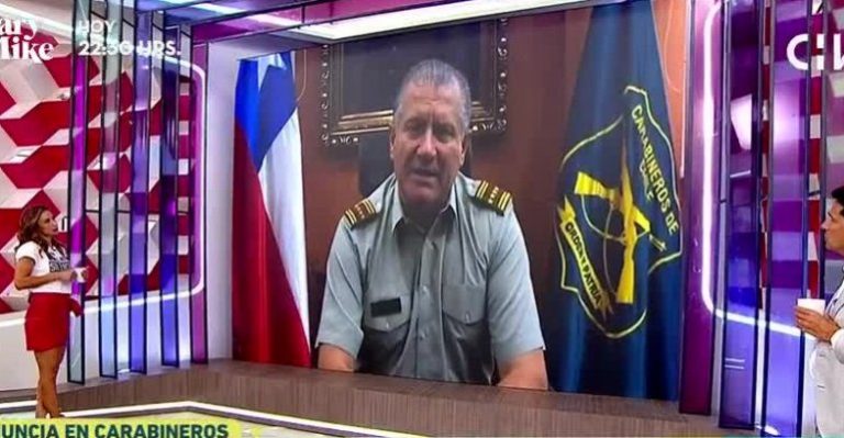 General Villalobos pidió perdón tras su renuncia