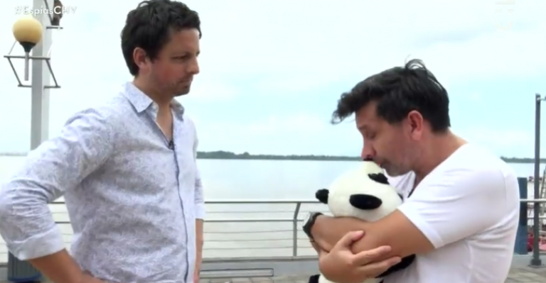 Carlos pasó de la decepción a la felicidad en Espías del Amor - Parte 1