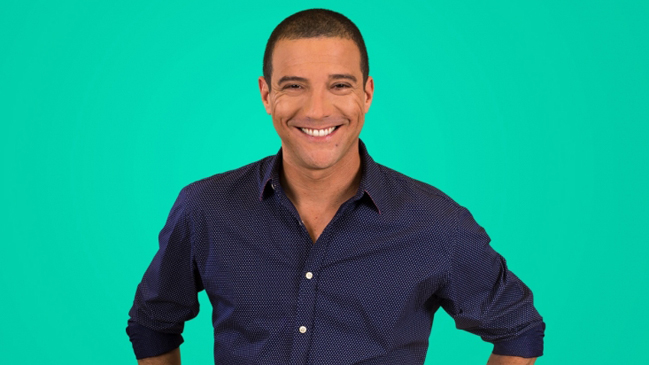 Julián Elfenbein evoluciona positivamente tras problema de salud