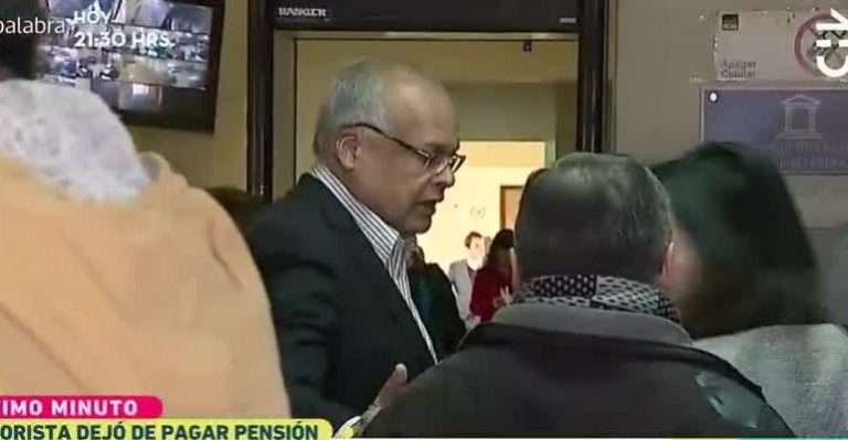 Álvaro Salas enfrenta demanda de paternidad