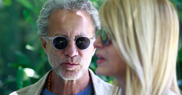 Bolocco mostró anillo de compromiso ante medios argentinos