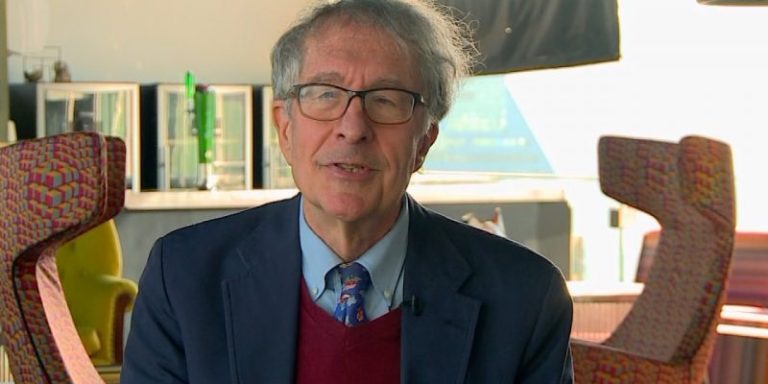 Howard Gardner: “Si no tenemos buenos profesores ni buenas tecnologías, entonces tu inteligencia probablemente se va a estancar”