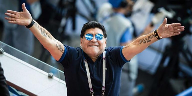 De Bielorrusia a Sinaloa: Maradona fue confirmado como nuevo DT de equipo mexicano