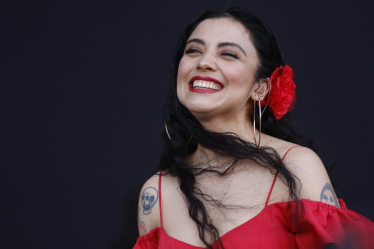 ¿Quieres ser parte de un video viral? Mon Laferte convoca una masiva 
