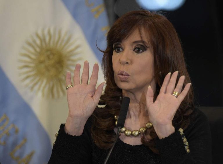 Cristina Fernandez fue procesada con prisión preventiva por caso de sobornos