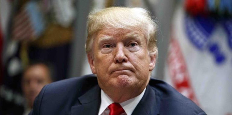 The Guardian reveló parte de autobiografía de actriz porno que mantuvo relaciones sexuales con Donald Trump